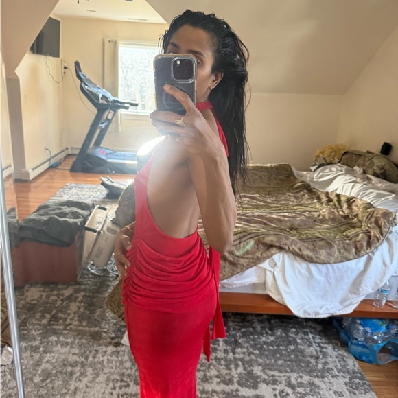 NWT Red Halter maxi Dress like helsa cult Gaia - Picture 4 of 9